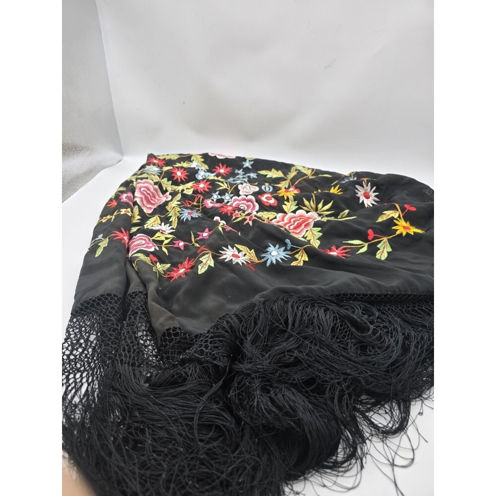 Vintage Embroidered Piano Shawl Black Floral Fringe 47x47 Spanish Style Wrap - Picture 2 of 6